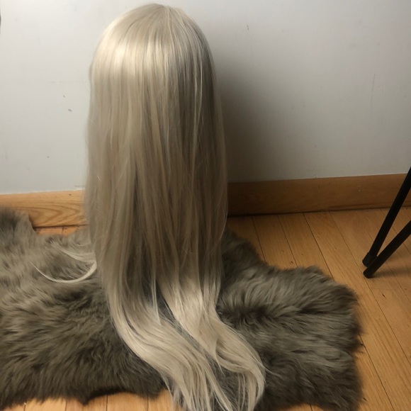 💫Fiona  22” Light BLONDE  LACE FRONT Wig *NWT* - Picture 8 of 8